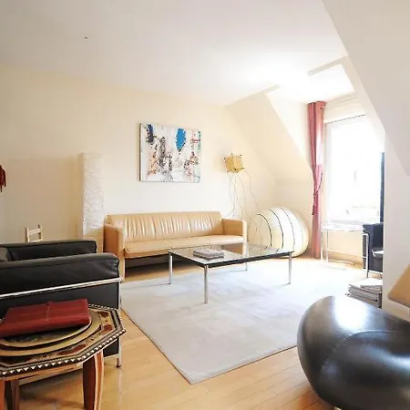 5br Lovely Jacuzzi&terrace - What'app - 0034-635-518-057 - For Reservations! Apartman Párizs